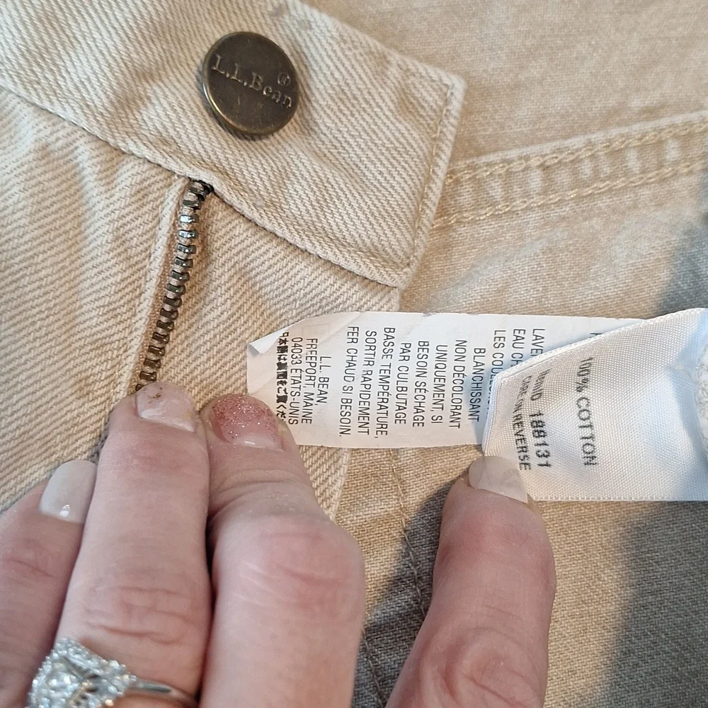 LL Bean Original Fit/Relaxed Jeans Size 4 Tan - Picture 4 of 6
